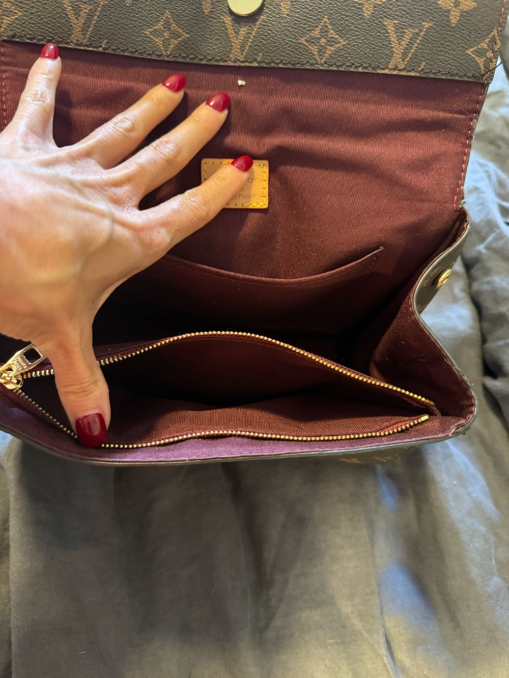 Brown and beige handbag - Picture 2 of 2